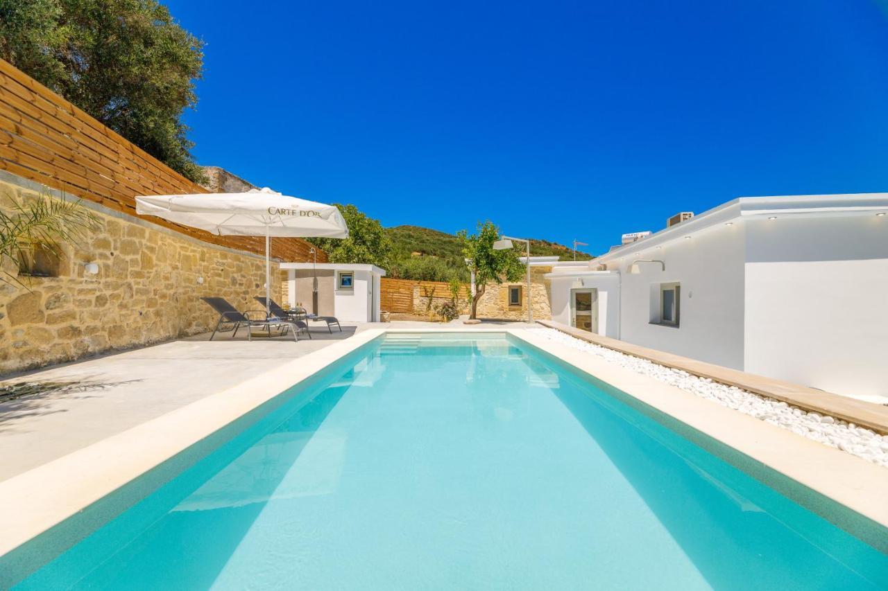 Villa Evrithea Kallergiana エクステリア 写真